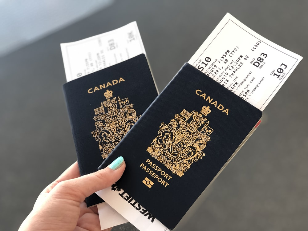 A couple with Canadian passports