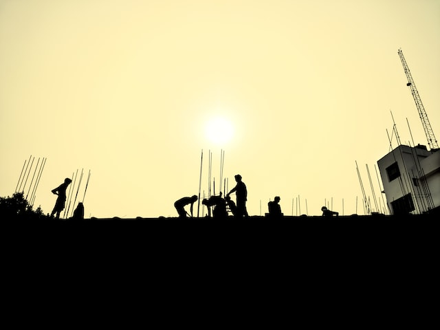 Low-skilled labour working at a construction site